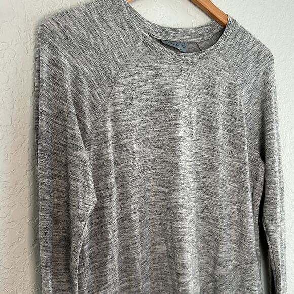 Athleta Criss Cross Pullover Sweatshirt Top Light Gray Stretchy Modal 489051 - Picture 4 of 7